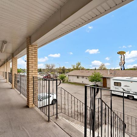 Ranchmen Motel Медисин Хет Екстериор снимка